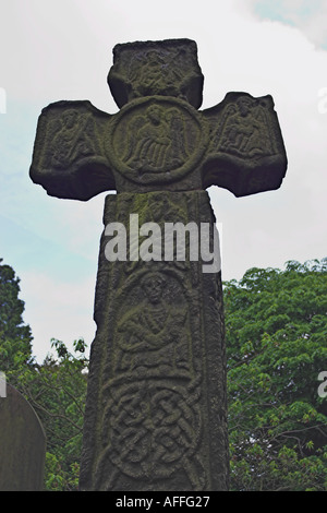 Ein keltisches Kreuz. Eyam, Derbyshire, Großbritannien. Stockfoto