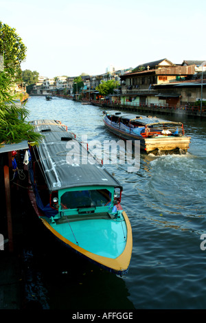 Khlong Saen Sap Express Boot, Bangkok Stockfoto