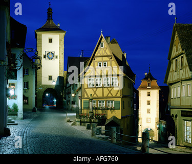 DE - Bayern: Das Plönlein Tor in Rothenburg Ob der Tauber Stockfoto