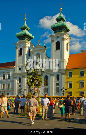 St. Ignatius Church am Széchenyi ter Platz in Mitteleuropa Györ Ungarn Stockfoto