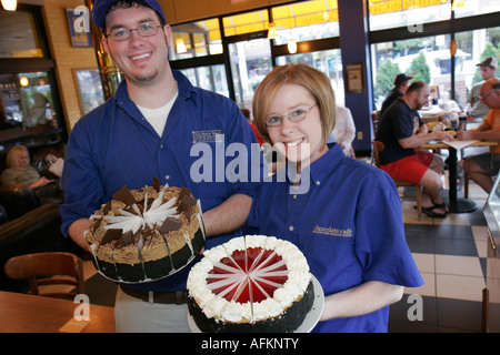 Indiana St. Joseph County, South Bend, Michigan Street, Chocolate Cafe, Cheese Cakes, lächelnde Mitarbeiter, IN070826090 Stockfoto