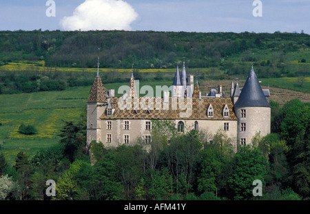 Chateau La Rochepot Burg in der Nähe von Beaune Burgund Frankreich Europa Stockfoto