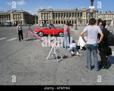 Alfa Romeo Giulietta Spider in professionelle Magazin Fotoshooting am Place De La Concorde Paris Frankreich Stockfoto