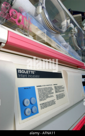 Nahaufnahme eines Inkubators in eine spezielle Pflege Baby-Einheit Stockfoto