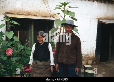Geografie/Reisen, Tibet, Menschen, älteres Paar, Lhasa, 1980, Stockfoto
