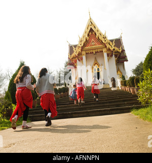 Wat Buddhapadipa thailändischer buddhistischer Tempel in London Wimbledon Stockfoto