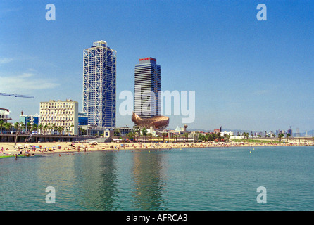 Überblick über Playa De La Barceloneta Strand in Barcelona, Spanien Stockfoto