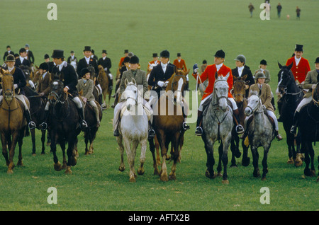 Fox Hunting with Hounds, The Vale of White Horse, eine englische Premier Jagd mit Sitz in Wiltshire 1980s 1985 UK HOMER SYKES Stockfoto