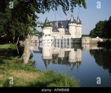 Architektur, Burgen, Frankreich, Sully-sur-Loire, Château de Sully, Außenansicht, 12. Jahrhundert - 14. Jahrhundert,, Additional-Rights - Clearance-Info - Not-Available Stockfoto