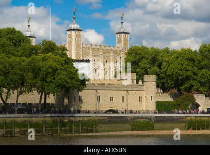 Eintritt in die Traitors Gate Tower of London England Stockfoto