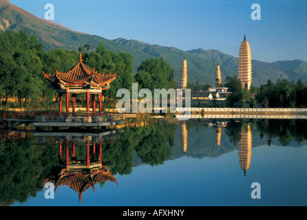 Drei Pagoden in der chinesischen Provinz Yunnan Stockfoto