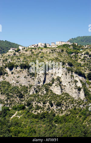 Abgelegenen Bergdorf Bairols Alpes Maritimes Frankreich Stockfoto