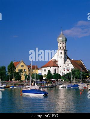 Geographie/Reisen, Deutschland, Baden-Wuerttemberg, Wasserburg, Blick auf die Stadt/Stadtansichten, Bodensee, St. Georgs Kirche, Additional-Rights - Clearance-Info - Not-Available Stockfoto
