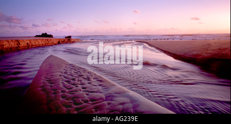 Sonnenuntergang an der kalifornischen Küste Stockfoto