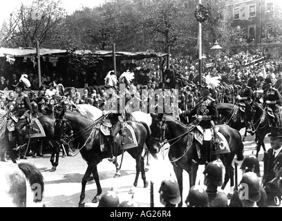 Edward VII, 9.11.1841 - 6.5.1910, König von Großbritannien 22.1.1901 - 6.5.1910, Trauerzug mit Thronfolger Georg V., dem deutschen Kaiser William II., Herzog Arthur von Connaught und Strathearn, Windsor, 20.5.1910, Stockfoto