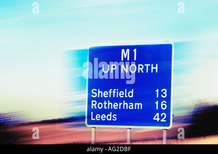 UK-Autobahn Zeichen M1 bis Nord Stockfoto