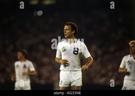 Beckenbauer, Franz * 11.9.1945, deutscher Sportler (Fußball / Fußball), halbe Länge, Spiel, Cosmos New York gegen den Hamburger SV, New York, 1980, Stockfoto