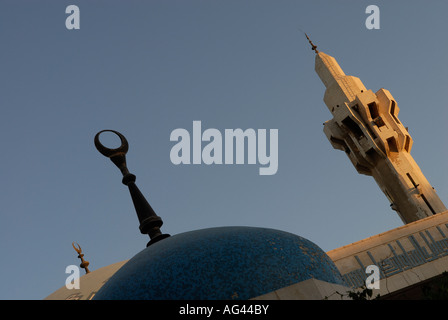 Minarett und Kuppel der König-Abdullah-I-Moschee Amman Jordanien Stockfoto