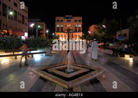 Eine Fußgängerstraße im Shmeisani-Gebiet Amman Jordan Stockfoto