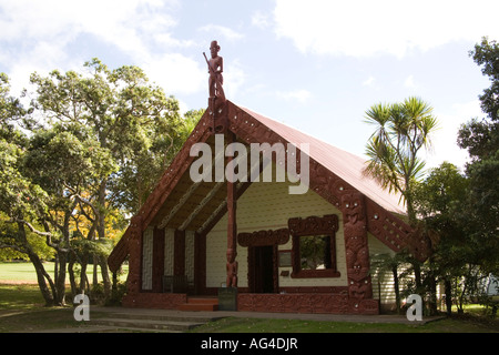 WAITANGI NORTH ISLAND Neuseeland kann Te Whare Runanga eröffnet ein Gemeindehaus während der Vertrags-Jubiläumsfeier im Jahre 1940 Stockfoto