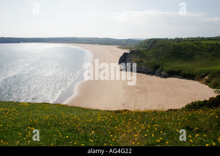 BLICK NACH WESTEN ENTLANG OXWICH BUCHT, HALBINSEL GOWER, WEST GLAMORGAN, SÜD-WALES, GROßBRITANNIEN Stockfoto