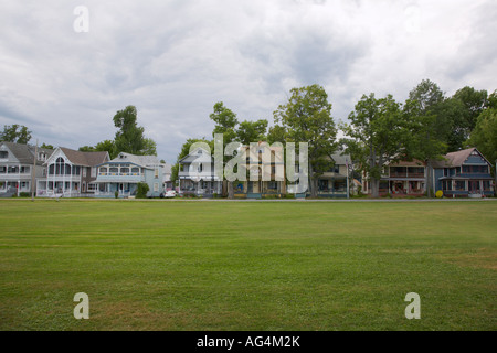 Viktorianische Häuser in tausend Insel Park am Wellesley Insel der tausend Insel St. Lawrence Seaway Region, New York Stockfoto