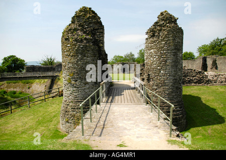 Äußere Torhaus von White Castle ursprünglich ein Norman Motte und Bailey stammt das Mauerwerk aus 1184 Monmouthshire South Wales UK Stockfoto