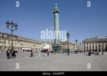 Place Vendôme und Statue von Napoleon, Paris, Frankreich Stockfoto