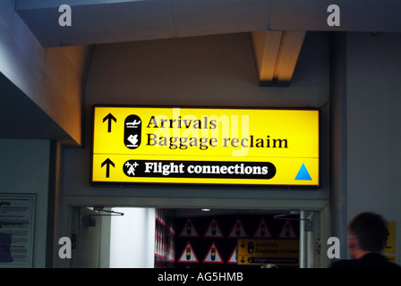 Stansted Airport Ankunft Stockfoto