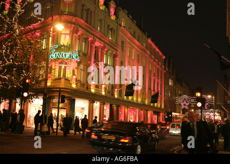 Fenwick Store im neuen Bond Street London England Dezember 2003 Stockfoto