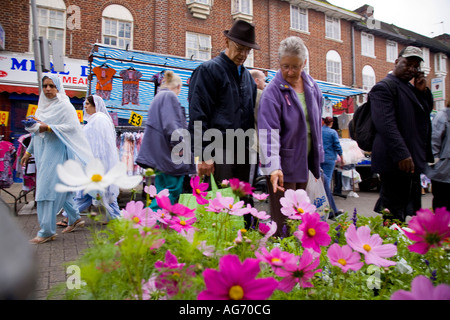 Walthamstow Straße Markt Kreditoren und Debitoren, London Stockfoto