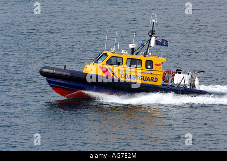 Ihrem Magestys Küstenwache Stapellauf im Solent Southampton Wasser Stockfoto