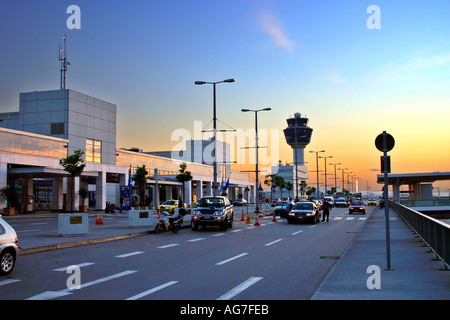 Öffentliche Flughafen Eleftherios Venizelos Außenansicht Eingang Athen Griechenland Europa Stockfoto
