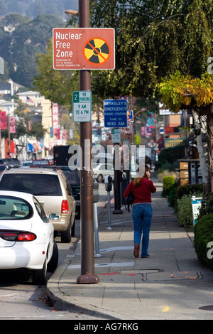 Berkeley California Nuclear Free Zone Zeichen Stockfoto