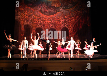 St.Petersburg Tänzer Wohnung im Eremitage Theater Russische Föderation Stockfoto