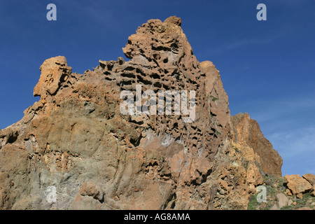 Die Roques de García sind erosive Reste der Cañadas Serie Felsen. Die Cañadas Serie von vulkanischen Materialien folgen die Mi Stockfoto