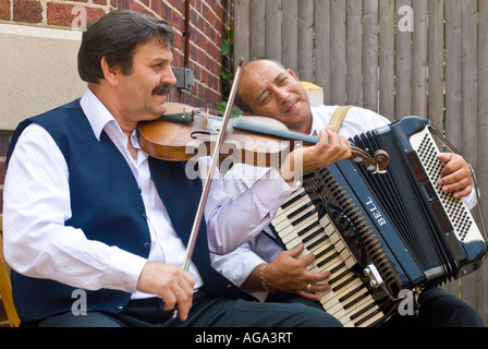 Ungarische Musiker Tänzer auf dem jährlichen ungarischen Festival in New Brunswick New Jersey Stockfoto