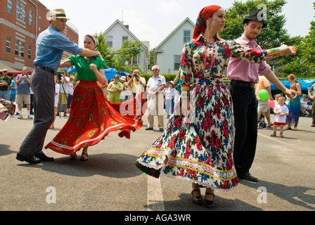 Ungarische Musiker Tänzer auf dem jährlichen ungarischen Festival in New Brunswick New Jersey Stockfoto