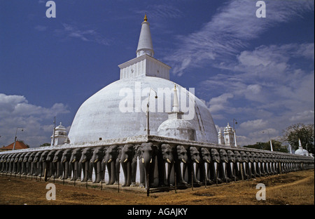 Sri Lanka Anuradhapura Thuparama buddhistische Pagode Stockfoto