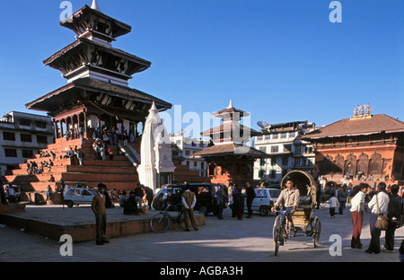 Nepal, Kathmandu, Menschen versammelten sich am Durbar Square Stockfoto