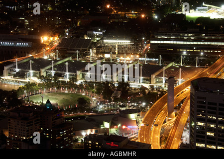 Hohen Niveau schrägen Luftbild Süden westlich von Sydney Exhibition Centre bei Einbruch der Dämmerung am Abend oder in der Dämmerung aus Sydney Tower NSW Austral Stockfoto