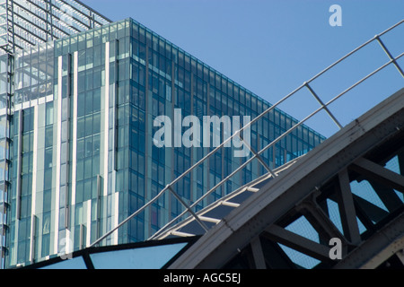 Manchester Skyline mit Manchester Central(The Former GMEX) und Beetham Tower auch bekannt als Hilton manchester Stockfoto