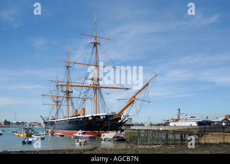 HMS Warrior erste Eisen-geschältes, gepanzerte Kriegsschiff der Welt angetrieben durch Dampf sowie Segel und aus Schmiedeeisen in Portsmouth Historic Dockyard. Stockfoto