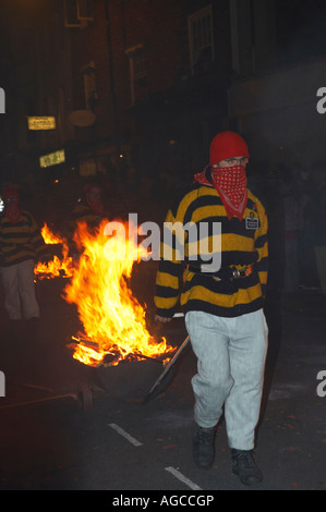 Lewes Bonfire Night Prozession Stockfoto