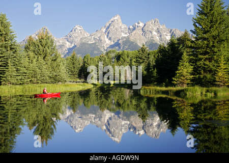 Kajakfahren in Grand Teton Nationalpark Wyoming Modell veröffentlicht Stockfoto