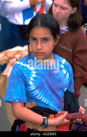 Mädchen 10 Jahre im Herz der Bestie May Day Parade. Minneapolis Minnesota USA Stockfoto