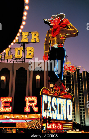 Casino und Hotels bei Dämmerung, Las Vegas, USA Stockfoto