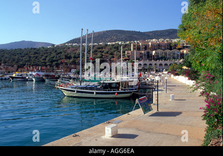 Boote im Hafen von Kalkan Türkei Stockfoto