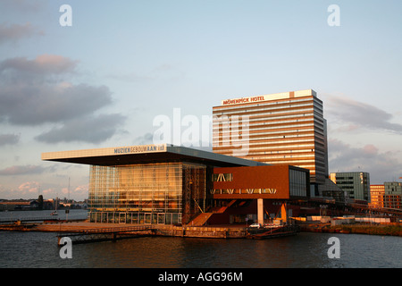 Muziekgebouw Aan Het IJ Amsterdam s neuen Konzertsaal am Oosterdok Holland Stockfoto