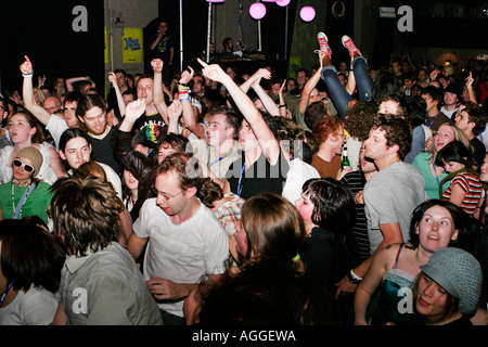 Das andere Leben auf TDK Cross Central Festival am Kings Cross waren Hof London Stockfoto